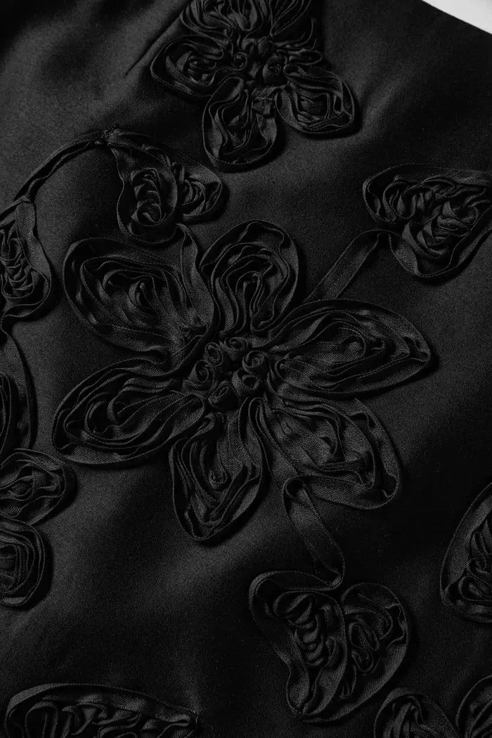 Engrave Embroidered Skirt in Silk Wool