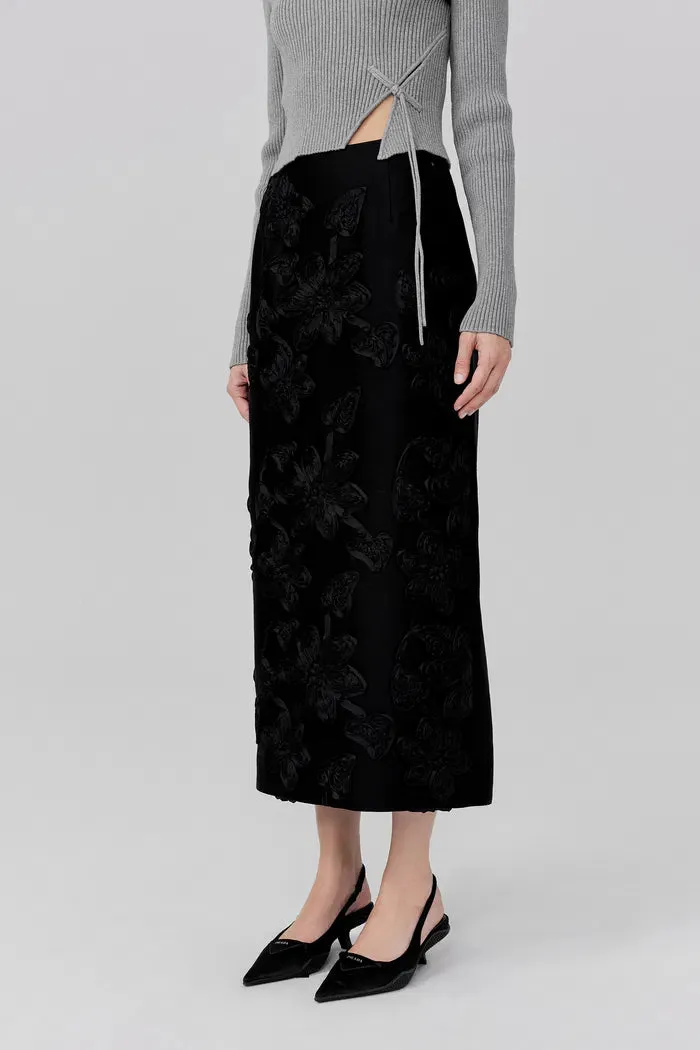 Engrave Embroidered Skirt in Silk Wool