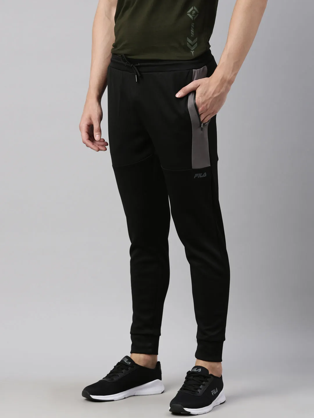 Fila Black Breza Men's Cuffed Joggers