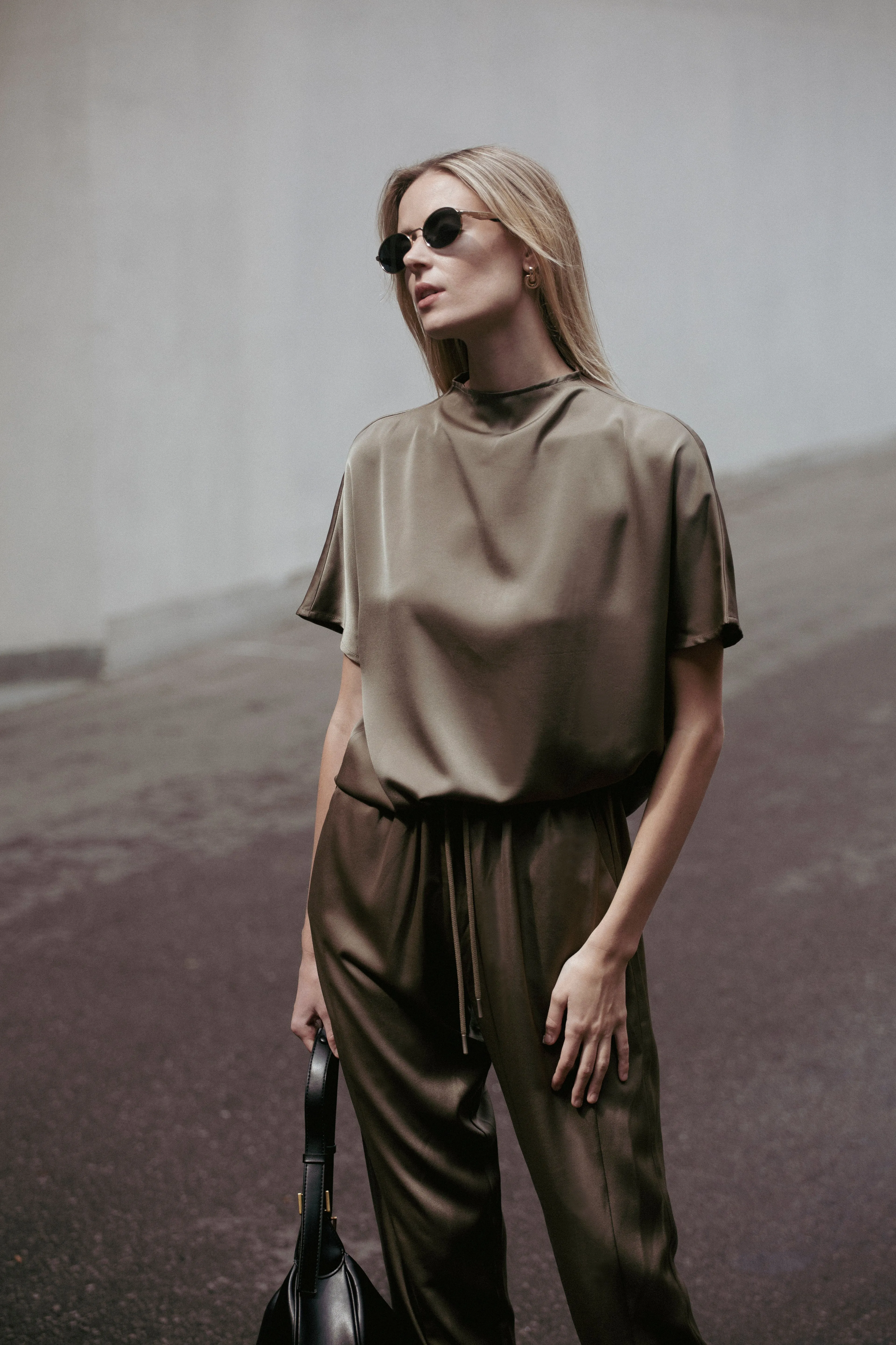 Mila Batwing Top Olive