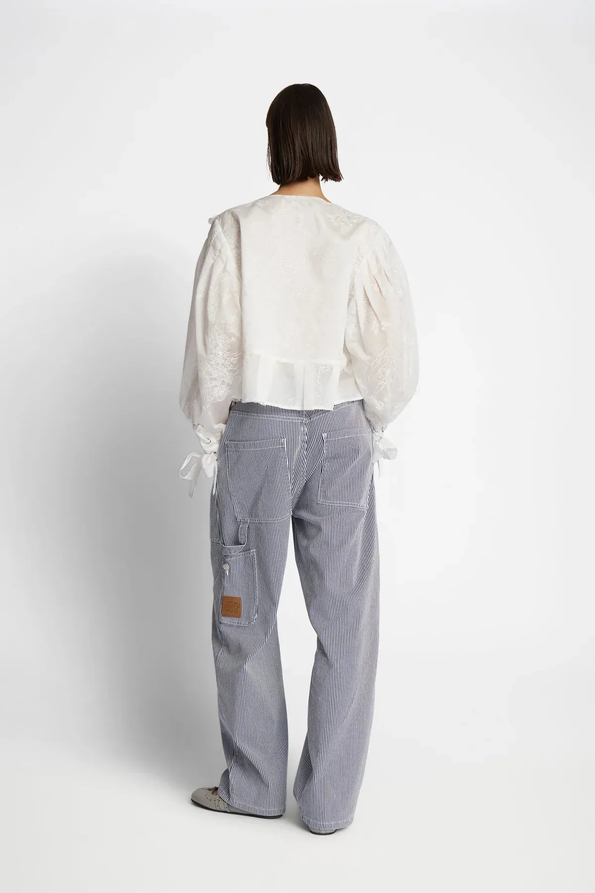 MUNTHE FRENI WHITE APPLIQUE LACING TOP 125