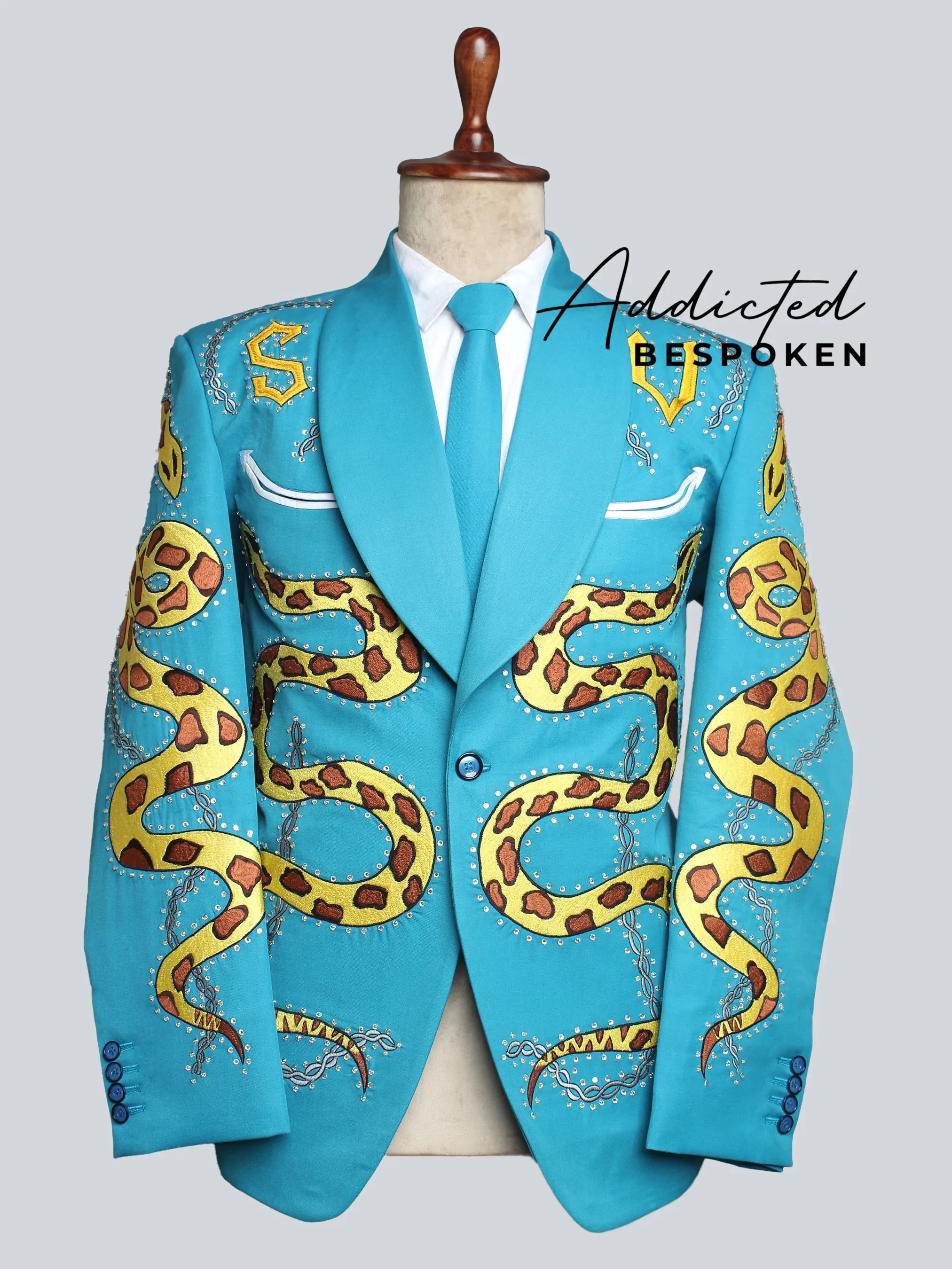 Serpentine Elegance Suit