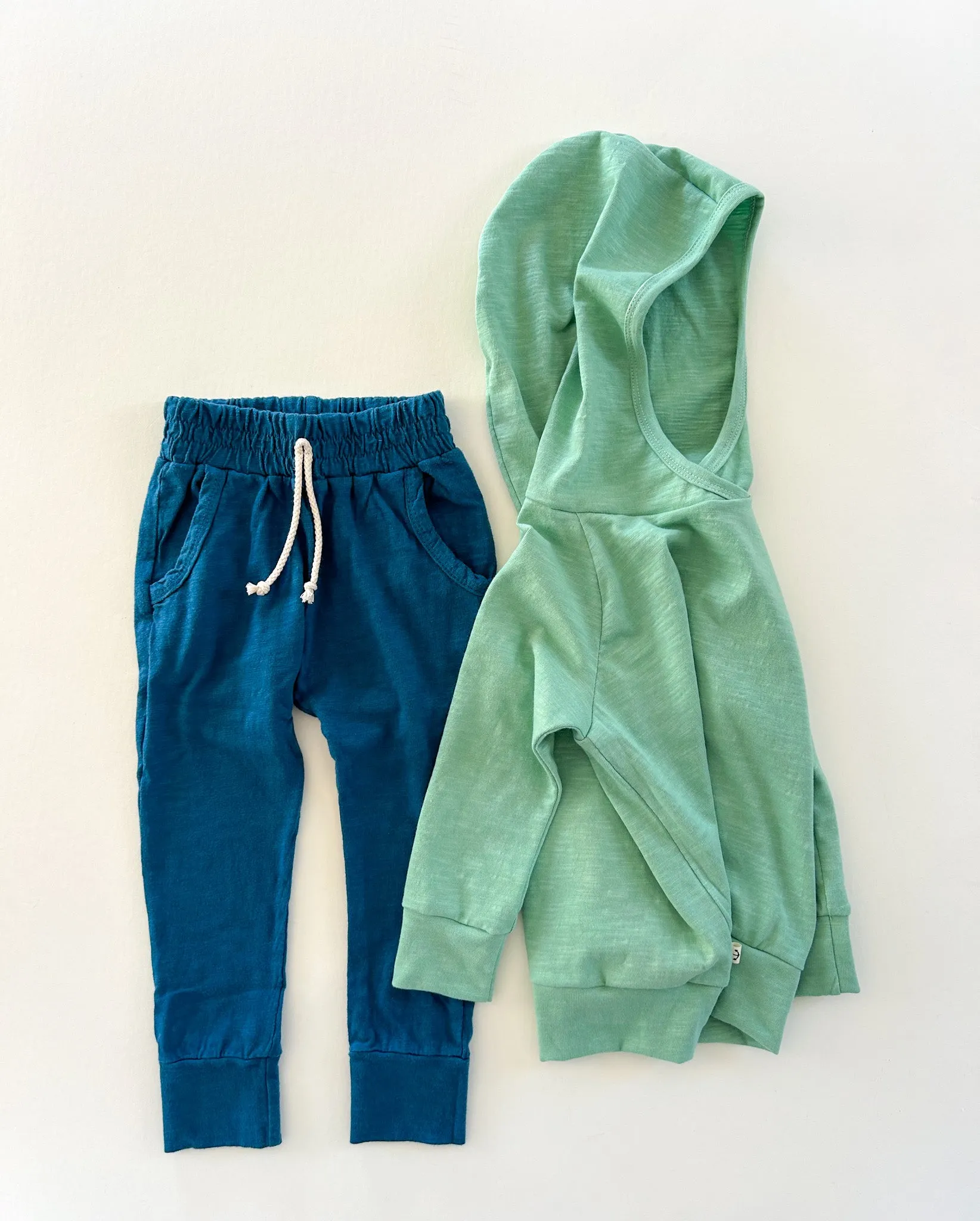 SLUB JERSEY HOODIE | SEA GLASS