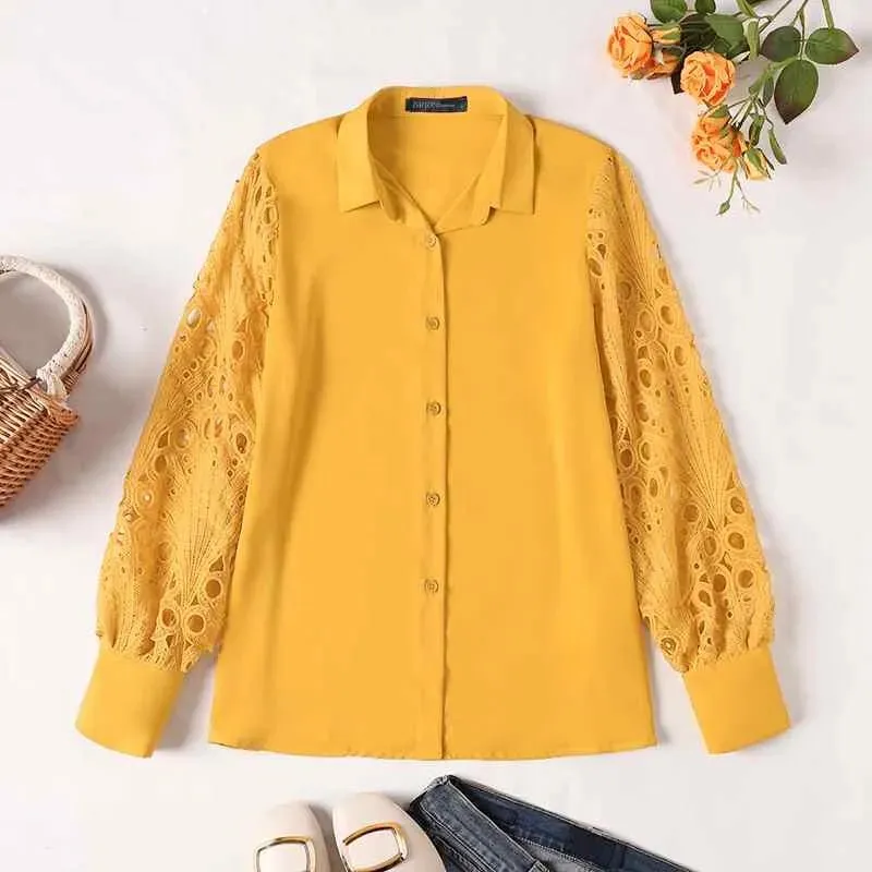 Sweet Doily Sleeve Blouse